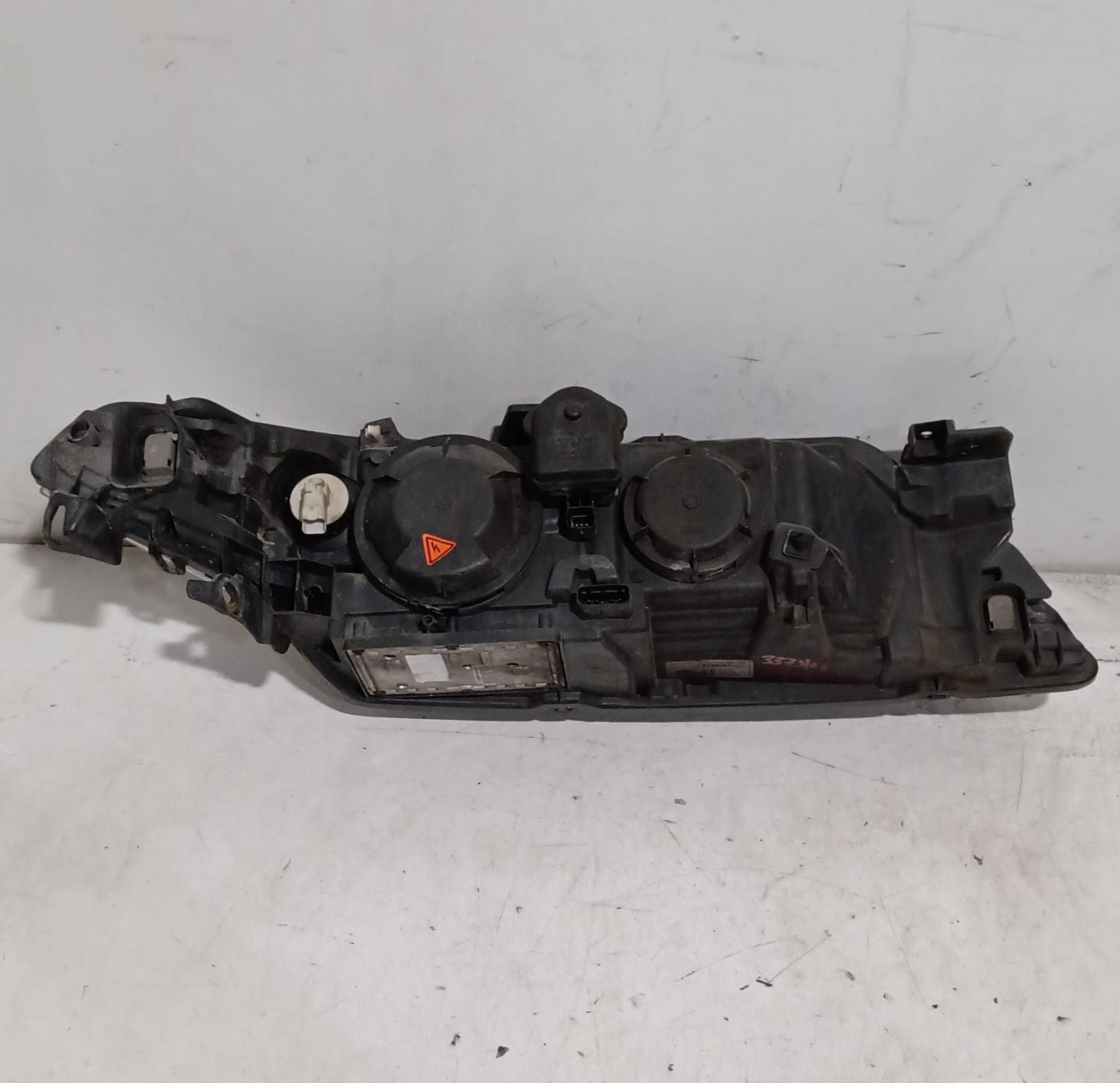 Fanale anteriore sinistro xenon